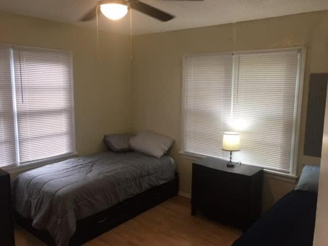Comfortable 3 Bedroom Close To Base Sleeps 6 Lawton Bagian luar foto